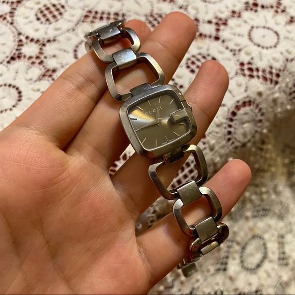 Gucci watch - Picture 4 of 4